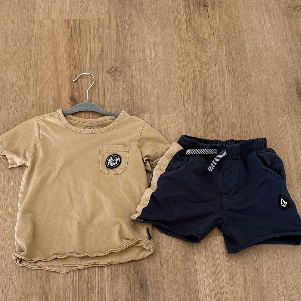 Volcom Set